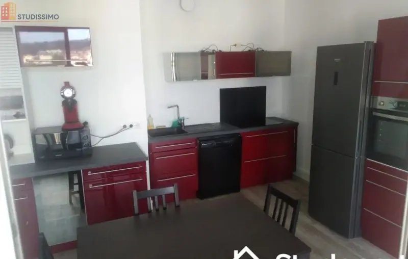 Studio meublé 10m² Vandoeuvre-lès-Nancy - Étage élevé, lumineux - Photo 2