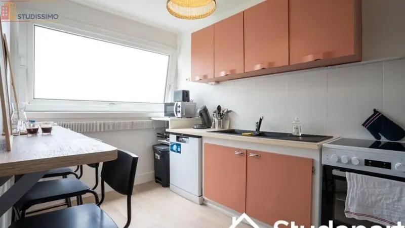 Studio 9m² Nancy centre - Meublé, au 3e étage - Photo 3