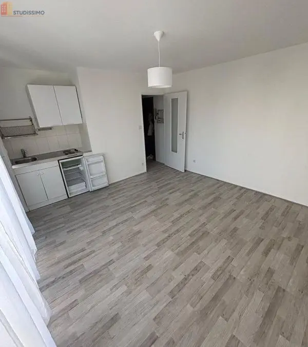 Studio 22m² Nancy 54000 - Place de parking - Photo 3
