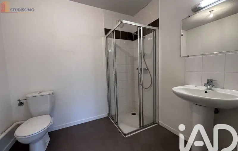 Studio 29m² Nancy 54000 - Étage 2/5, DPE C - Photo 2