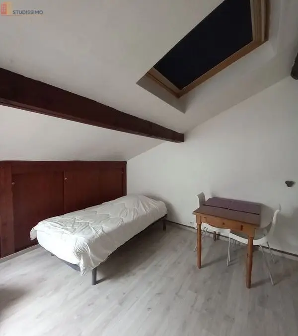 Studio meublé 21m² Nancy centre - Calme, lumineux - Photo 2