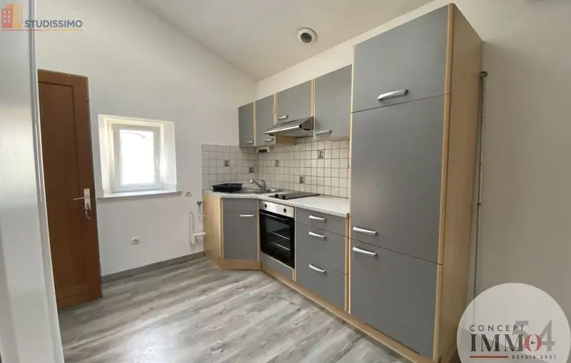 Studio meublé 28m² Toul 54200 - 2e étage, lumineux - Photo 5