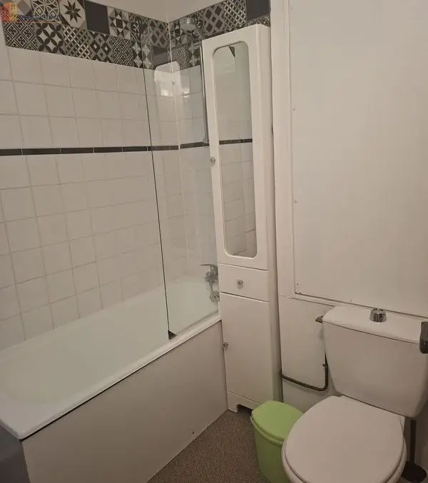 Studio meublé 25m² Nancy centre - Calme, lumineux - Photo 2