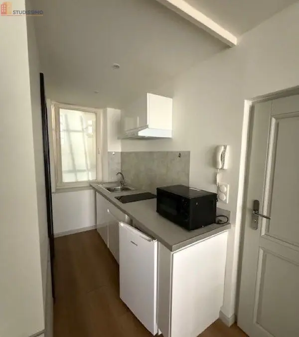 Studio meublé 22m² Nancy vieille ville - Lumineux - Photo 2