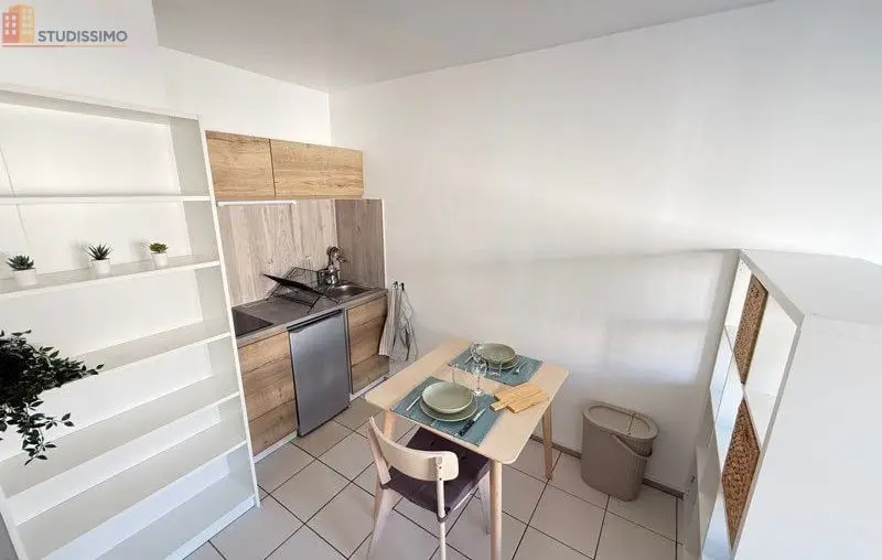 Studio 23m² Nancy 54000 - Meublé, étage 3 - Photo 1