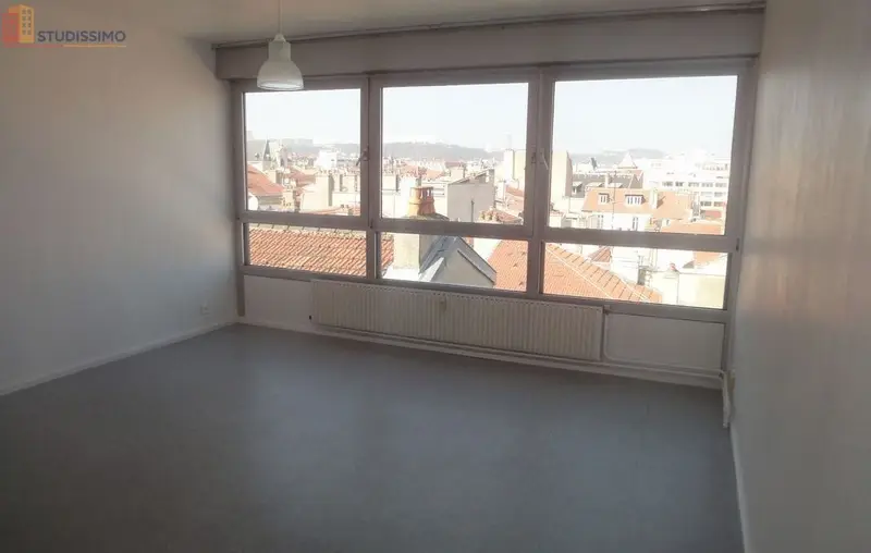 Studio 28m² Nancy centre - Lumineux, calme - Photo 3