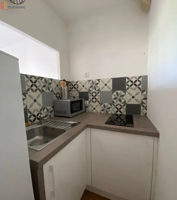 Studio meublé 18m² Nancy 54000 - Meublé, lumineux - Photo 5