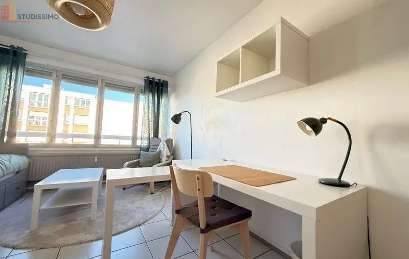 Studio meublé 23m² Nancy 54000 - Lumineux, 3e étage - Photo 1