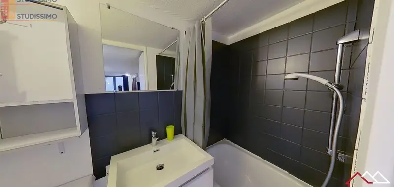 Studio meublé 18m² Nancy centre - Meublé, 2e étage - Photo 5