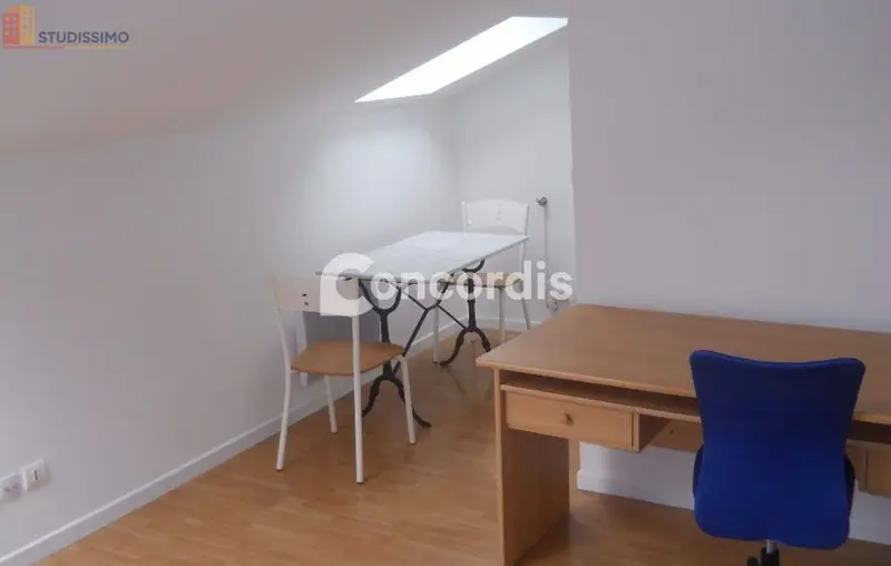 Studio meublé 15m² Nancy centre - Meublé, 3e étage - Photo 2