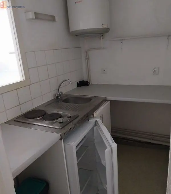 Studio 22m² Nancy 54000 - Meublé, dernier étage - Photo 2