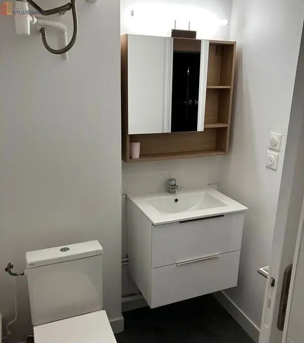 Studio meublé 18m² Nancy centre - Meublé, 4e étage - Photo 2