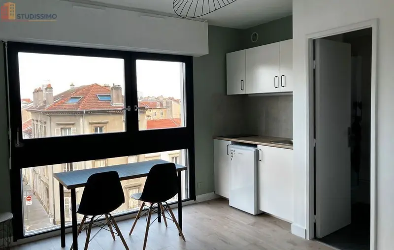 Studio meublé 18m² Nancy centre - Meublé, 4e étage - Photo 1