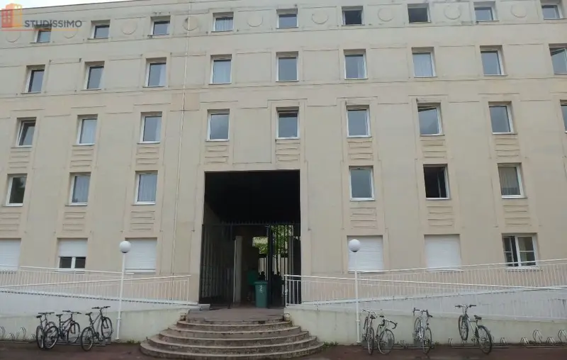 Studio meublé 18m² Nancy 54000 - Meublé, 2e étage - Photo 1