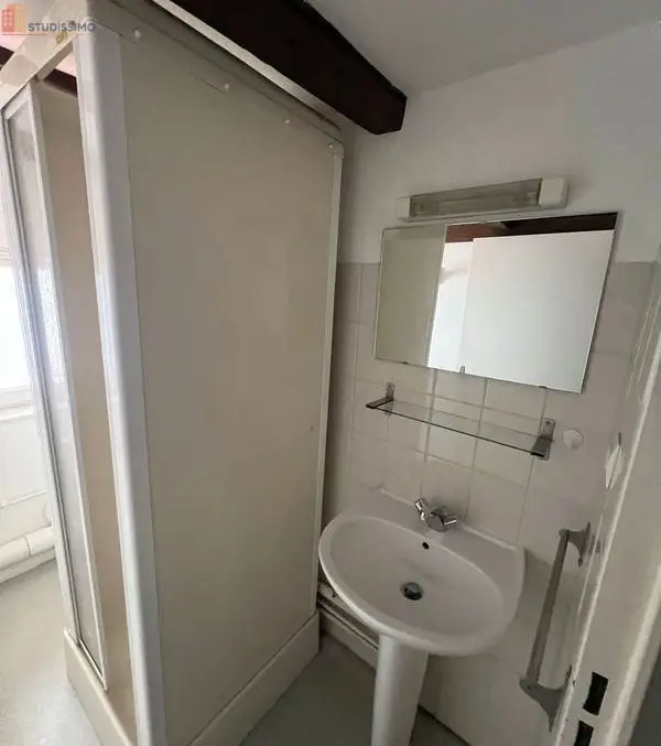 Studio meublé 16m² Nancy 54000 - Meublé, lumineux - Photo 1