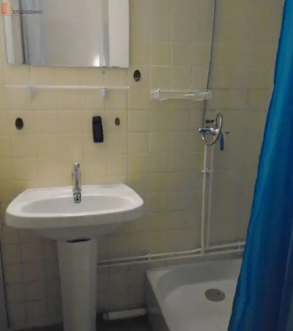 Studio 20m² Vandoeuvre-lès-Nancy - Parking privé - Photo 1