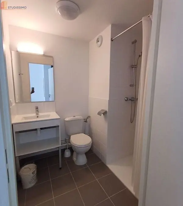 Studio meublé 23m² Mont-Saint-Martin - Meublé, équipé - Photo 1