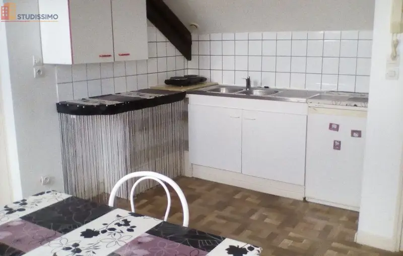 Studio meublé 30m² Longeville-en-Barrois - Meublé, DPE D - Photo 2