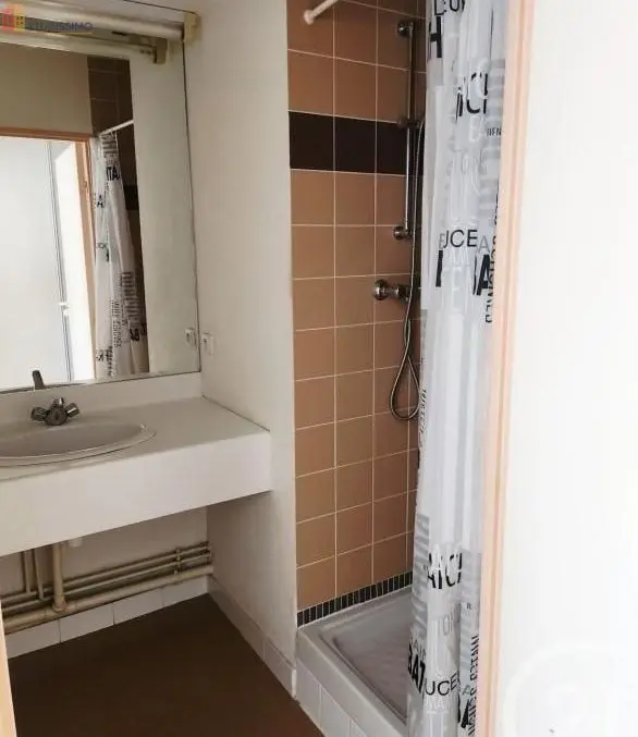 Studio meublé 17m² Lorient - Meublé, DPE D - Photo 4