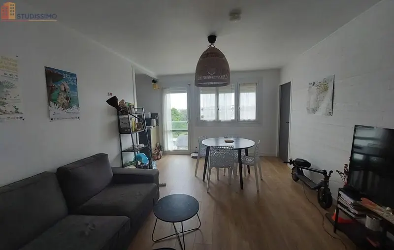Studio 8m² Vannes - 4e étage - Photo 11