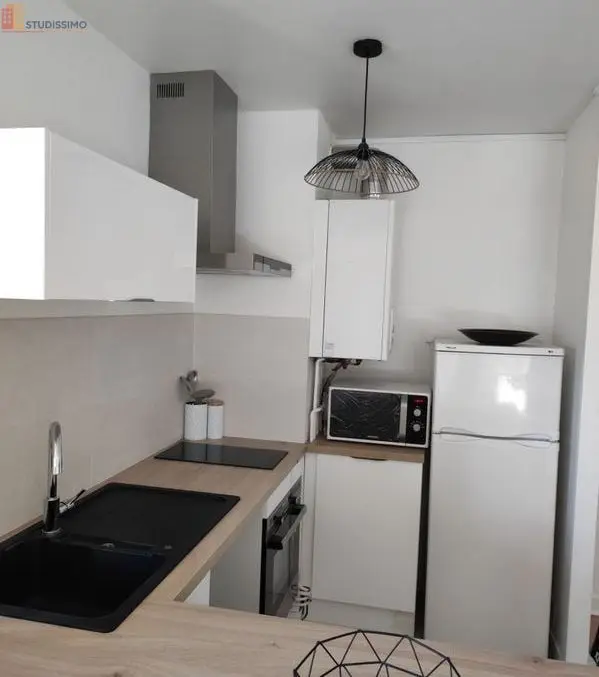 Studio meublé 27m² Lorient 56100 - Parking, lumineux - Photo 5