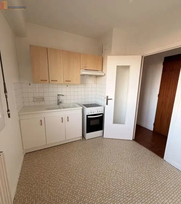 Studio 36m² Vannes - Étage élevé, lumineux - Photo 4