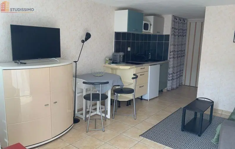 Studio 22m² Vannes - Meublé, parking dans villa de standing - Photo 4
