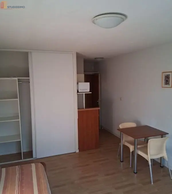 Studio meublé 24m² Pontivy - Résidence de services, lumineux - Photo 7
