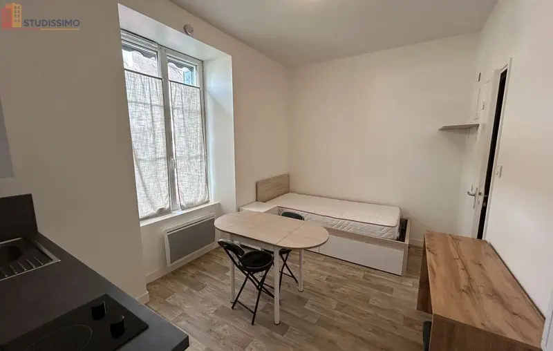 Studio meublé 17m² Auray 56400 - Proche gare, meublé - Photo 2