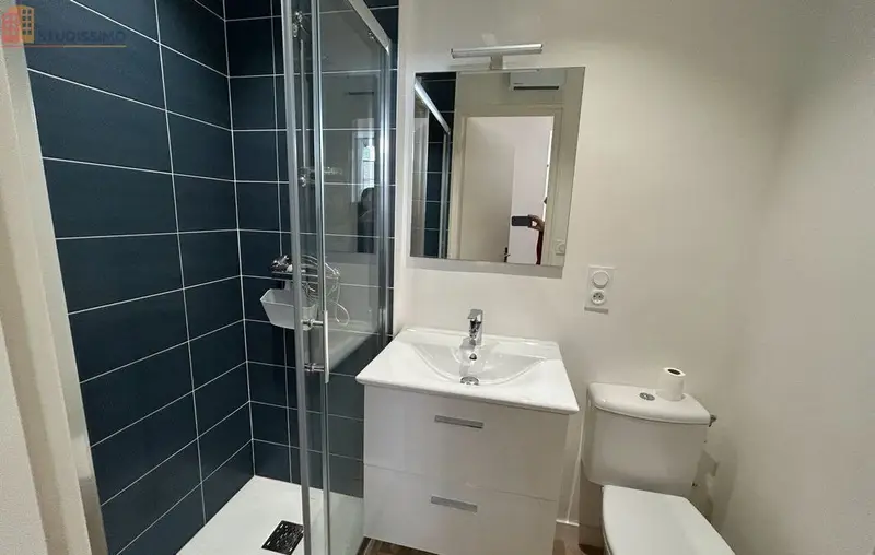 Studio meublé 17m² Auray 56400 - Proche gare, meublé - Photo 1