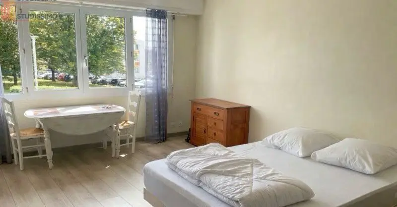 Studio meublé 25m² Lorient - Lumineux - Photo 1