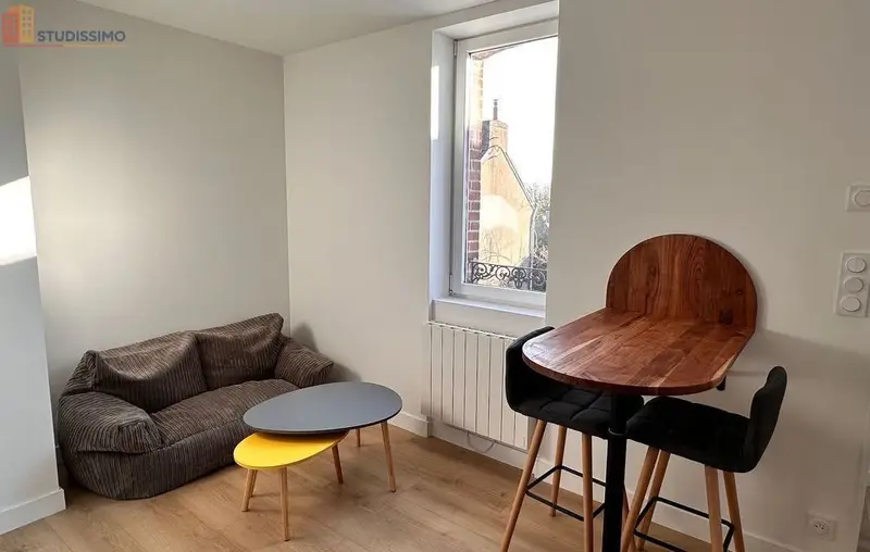 Studio meublé 15m² Lorient 56100 - Duplex, proche commodités - Photo 1