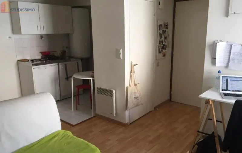 Studio 24m² Vannes centre - Lumineux, proche commerces - Photo 6