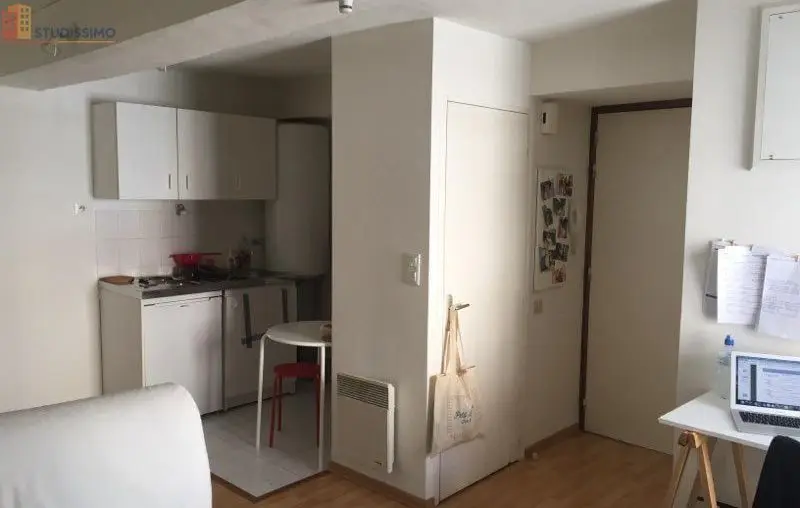 Studio 24m² Vannes centre - Lumineux, proche commerces - Photo 3