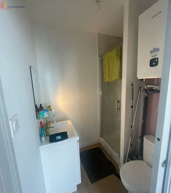 Studio 20m² Vannes centre - Lumineux, 2e étage - Photo 2