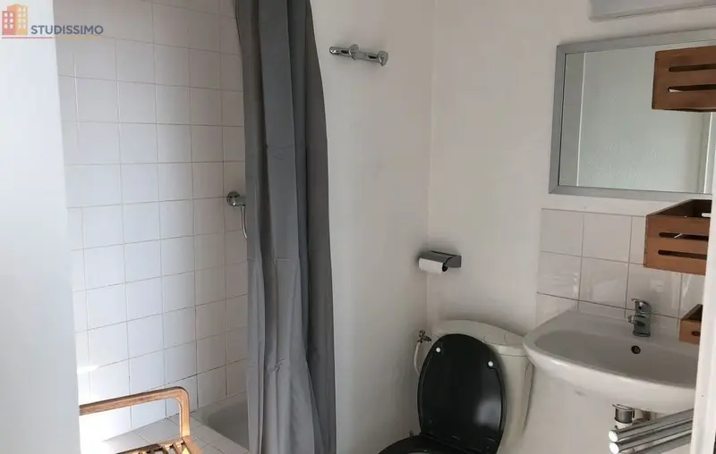 Studio meublé 20m² Vannes 56000 - Meublé, étudiant - Photo 2