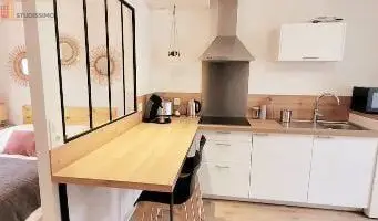 Studio meublé 25m² Vannes - Meublé, DPE D - Photo 5