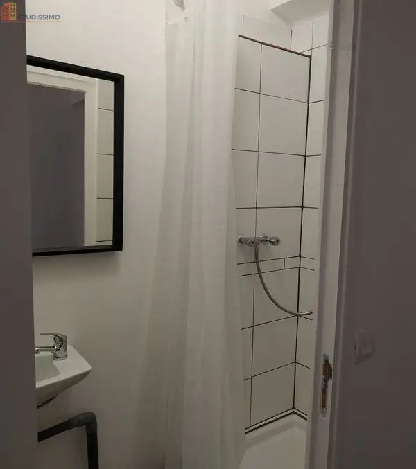 Studio meublé 11m² Lorient - Proche port de pêche - Photo 3