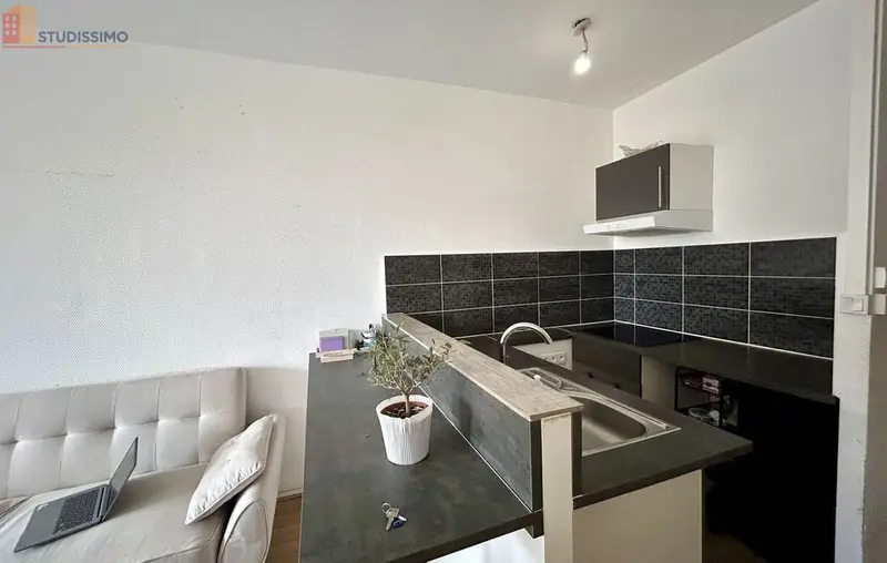 Studio 31m² Metz 57000 - Lumineux, DPE C - Photo 4