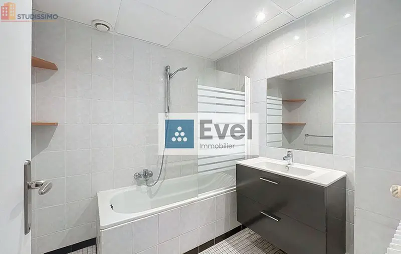 Studio meublé 23m² Saint-Avold - Meublé, DPE C - Photo 5