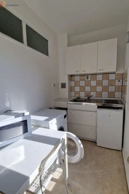 Studio 27m² Metz 57000 - Meublé, 3e étage - Photo 2
