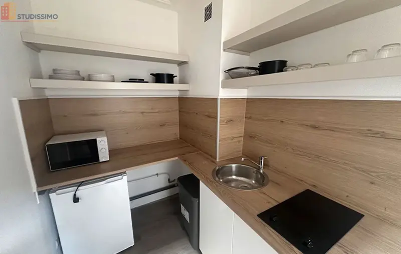 Studio 21m² Metz 57000 - Meublé, 3e étage - Photo 10
