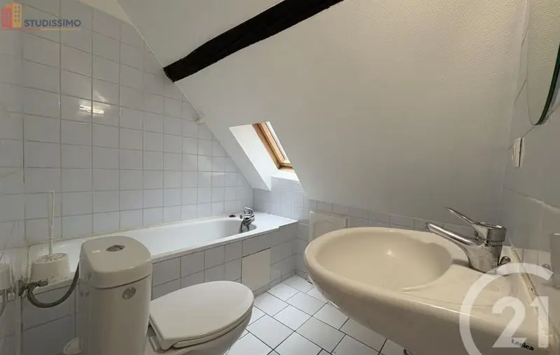 Studio meublé 23m² Metz centre - Meublé, 3e étage - Photo 17