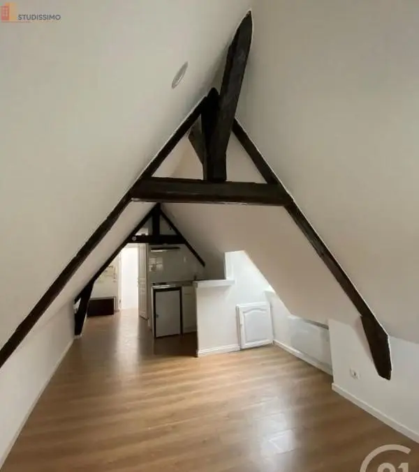 Studio meublé 23m² Metz centre - Meublé, 3e étage - Photo 2
