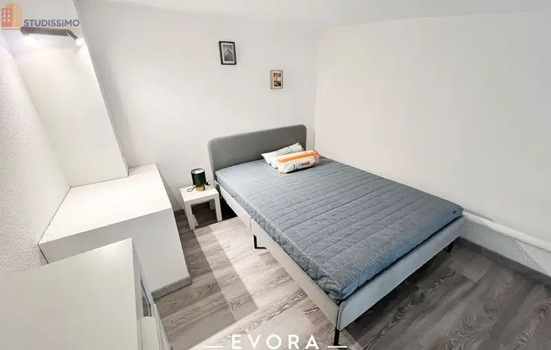 Studio meublé 24m² Metz centre - Meublé, dernier étage - Photo 4