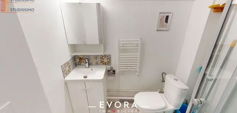 Studio meublé 24m² Metz centre - Meublé, dernier étage - Photo 5