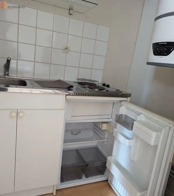 Studio meublé 13m² Metz centre - Calme, proche gare - Photo 12