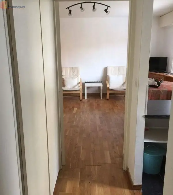 Studio meublé 32m² Metz centre - Calme, proche gare - Photo 5