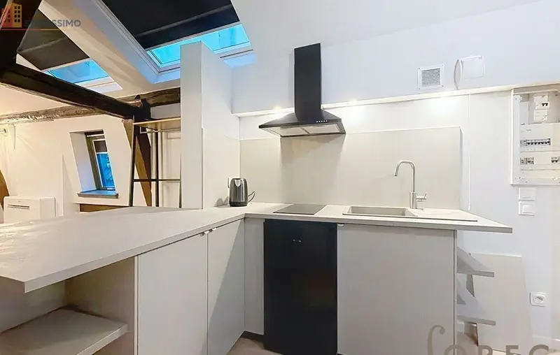 Studio 24m² Metz centre - Meublé, dernier étage - Photo 4