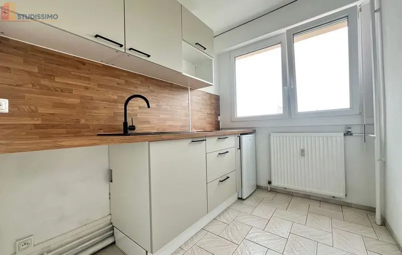 Studio 32m² Metz 57000 - Étage intermédiaire, DPE C - Photo 4